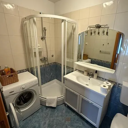 With Parking Space - 24226 Appartement