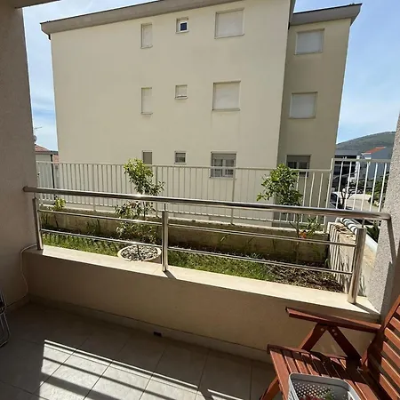 With Parking Space - 24226 Appartement