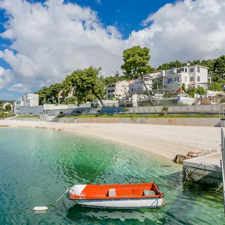 公寓 With Parking Space - 24226